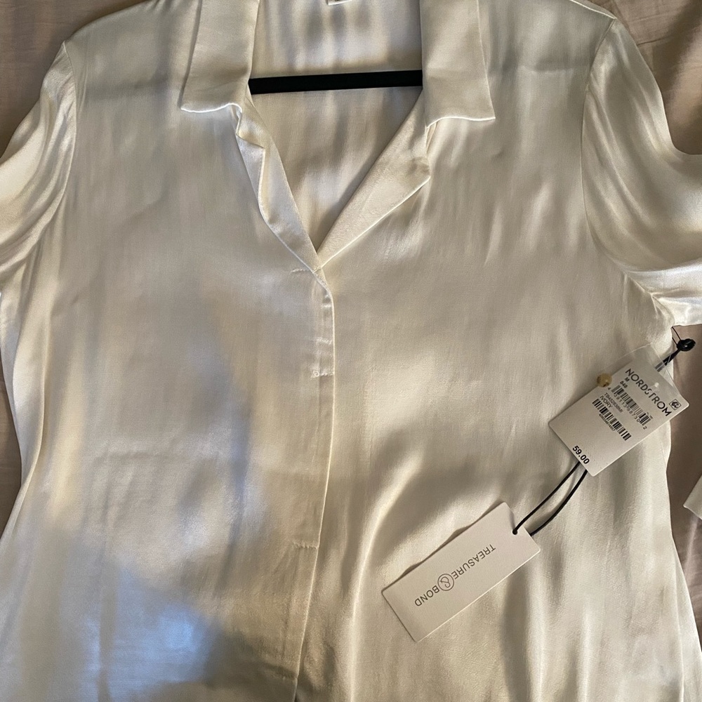 Treasure & Bond Satin Button-Up Blouse Size M
